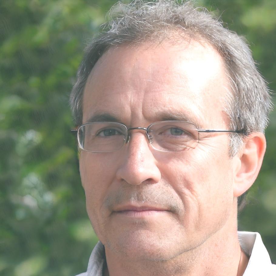 Tobias Reichel - Finanzexperte